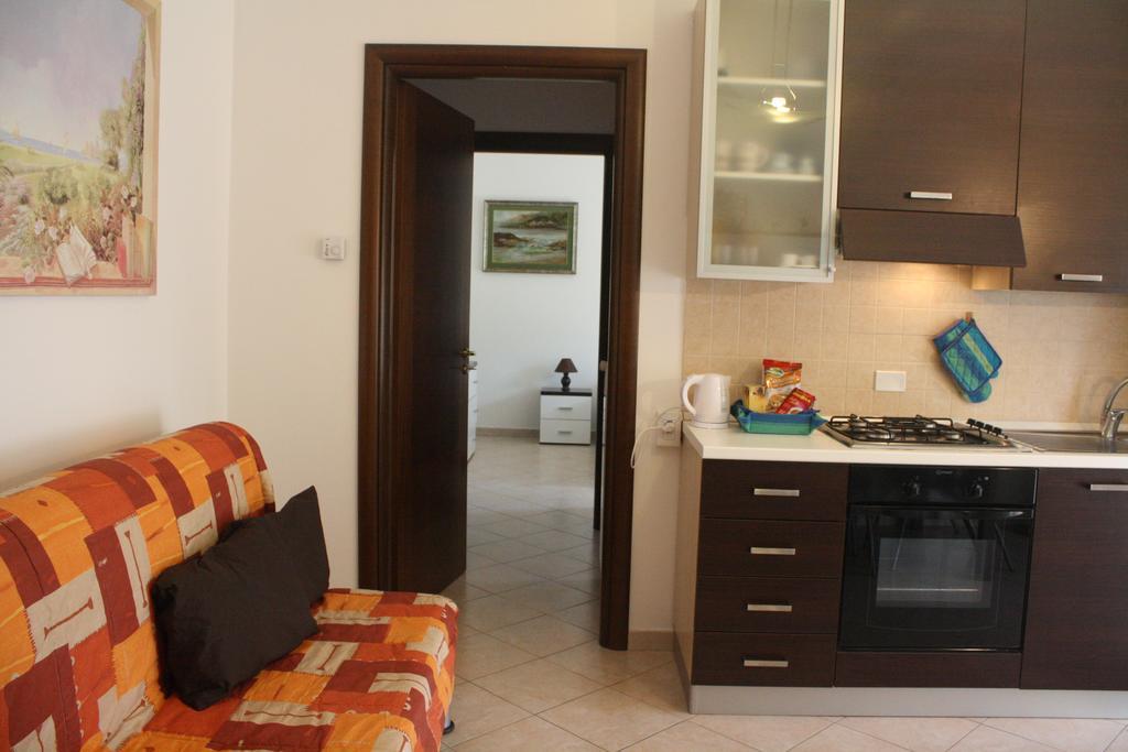 La Dimora Di Paola Apartman Lecce Szoba fotó