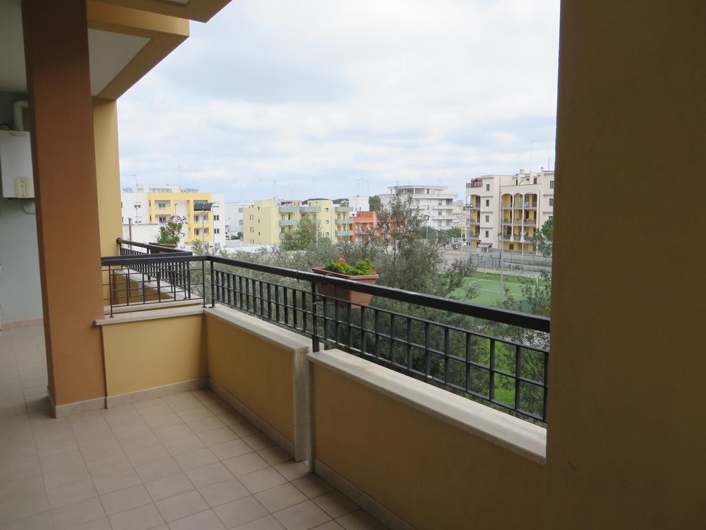 La Dimora Di Paola Apartman Lecce Kültér fotó