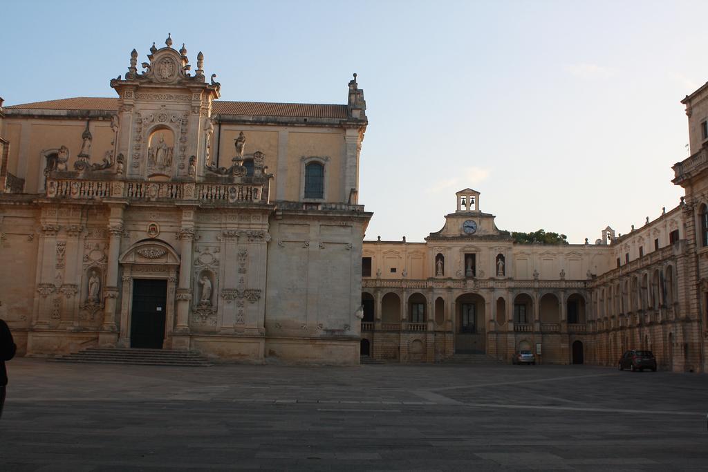 La Dimora Di Paola Apartman Lecce Szoba fotó
