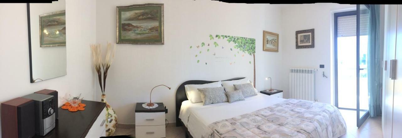 La Dimora Di Paola Apartman Lecce Kültér fotó